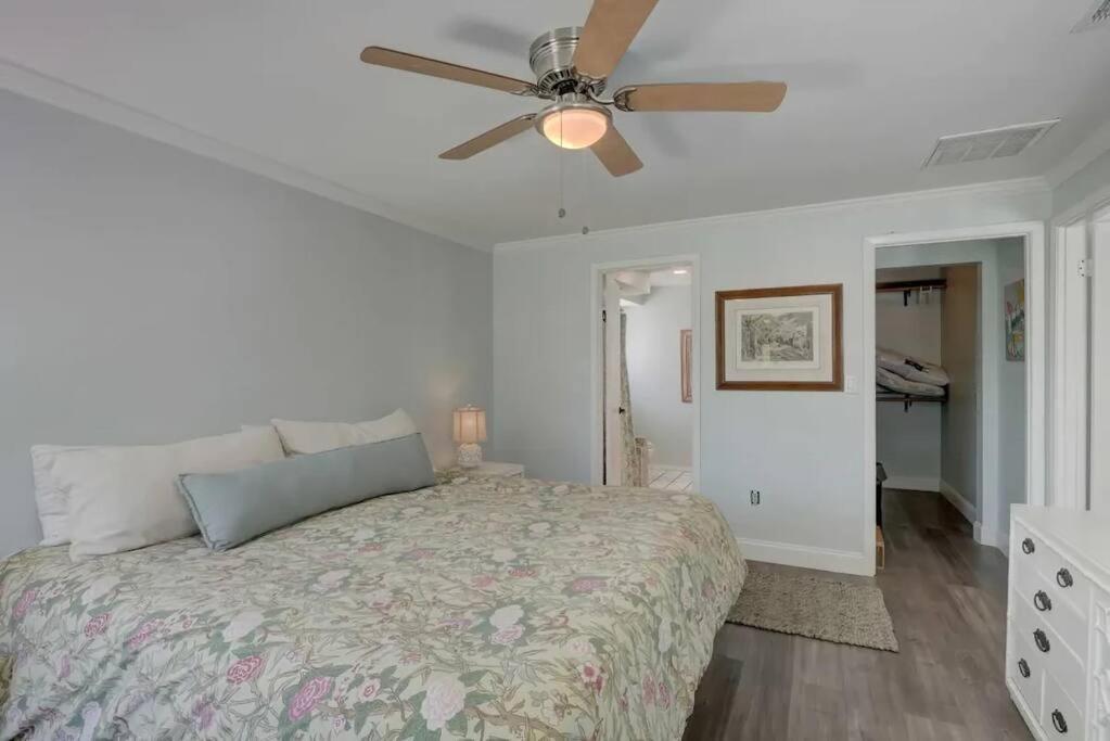 Hidden Gem - Family Friendly Pool -welcome Holiday home