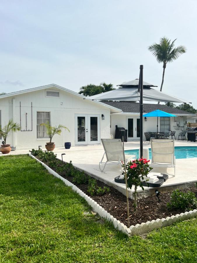 Hidden Gem - Family Friendly Pool -welcome Holiday home